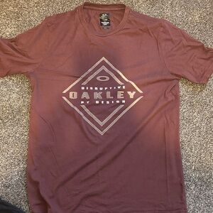 Oakley Men's Maroon Graphic Short Sleeve Tee
